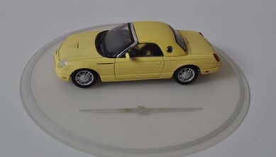 Ford Thunderbird 1/43 Metal