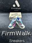 Nike Air Force  SB