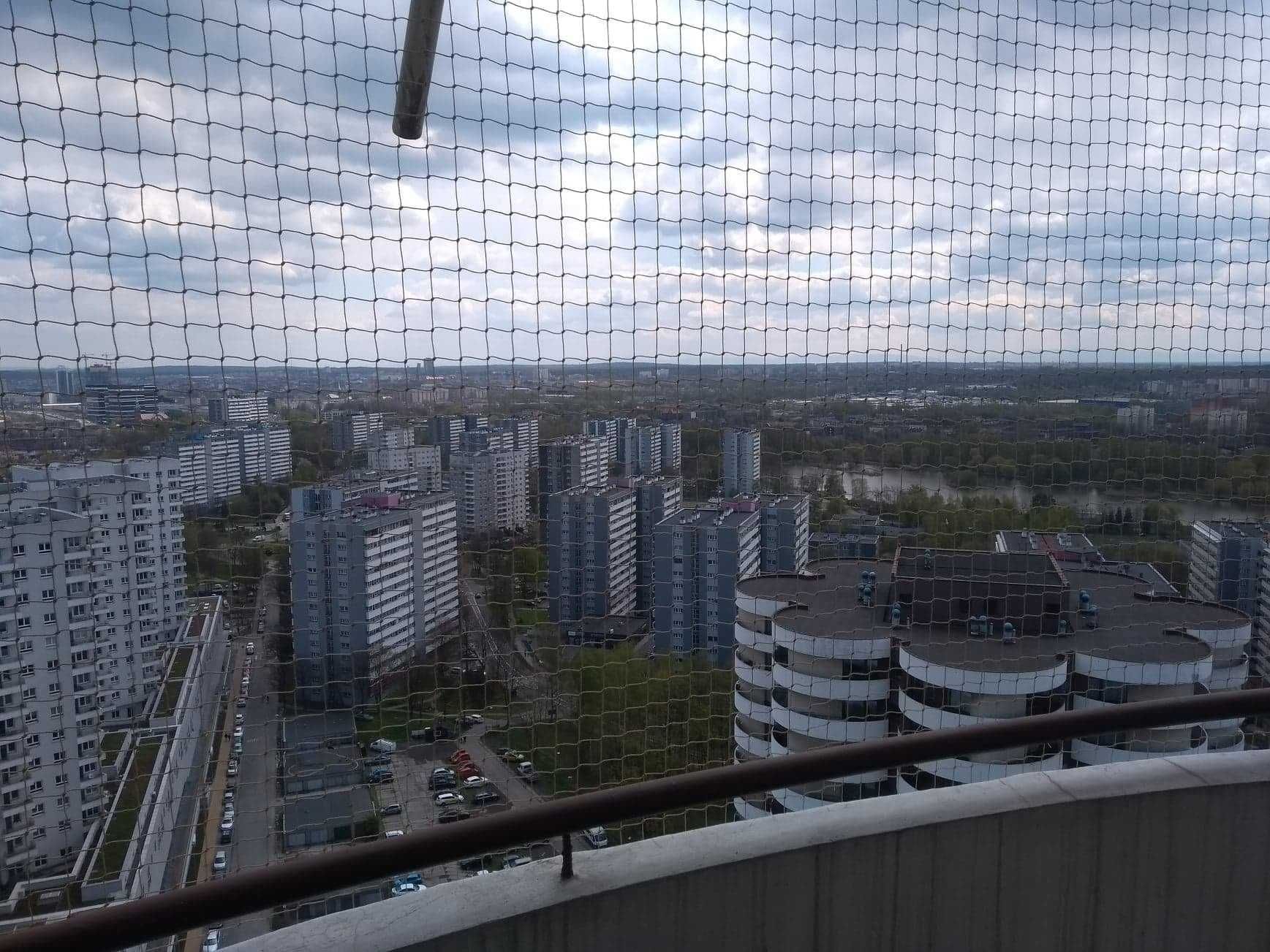 Siatka dla kota, siatka na balkon, siatki przeciw ptakom