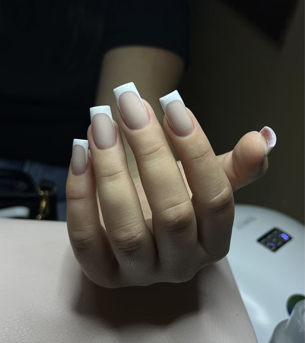 Манікюр, гель-лак, нарощення