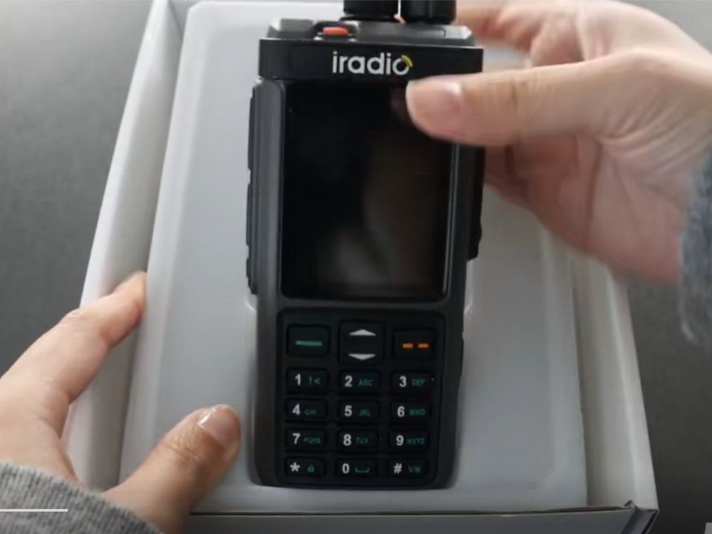 Рація Iradio uv-98 plus ( +cb антена 27 mhz)