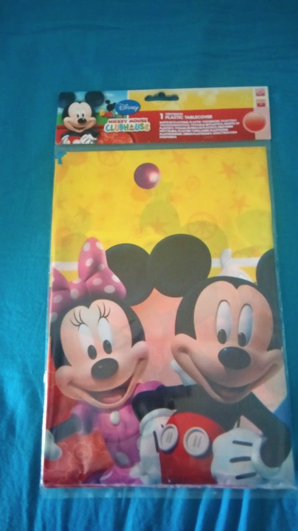 Toalha (aniversário) nova do Mickey mouse