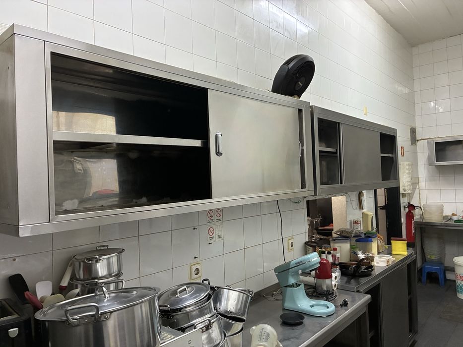 Cozinha tod equipada em inox