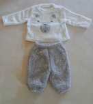 Pijama quente menino entre os 3 e os 6 meses