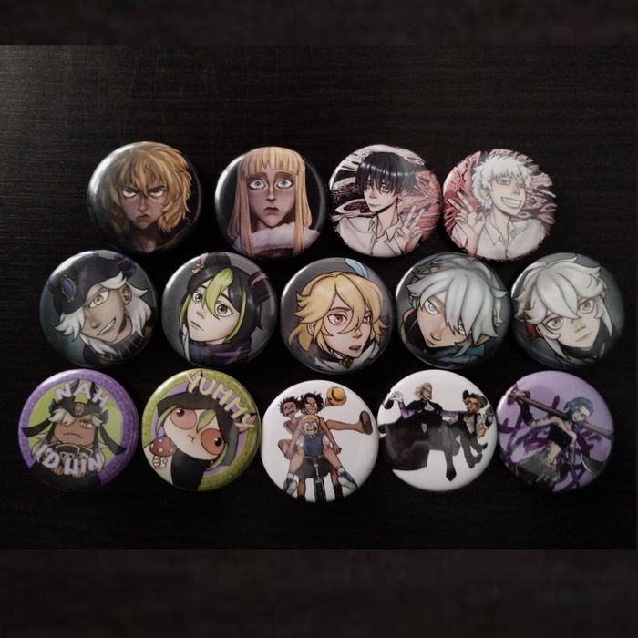 Przypinki różne 44mm