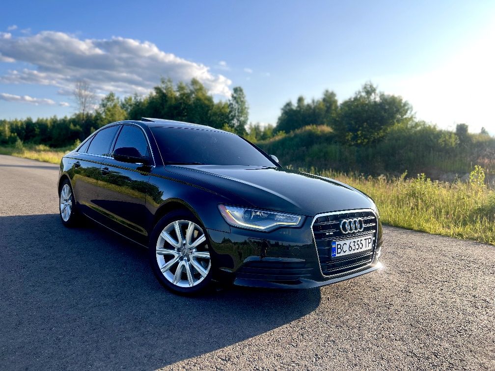 Продаю AUDI A6 .