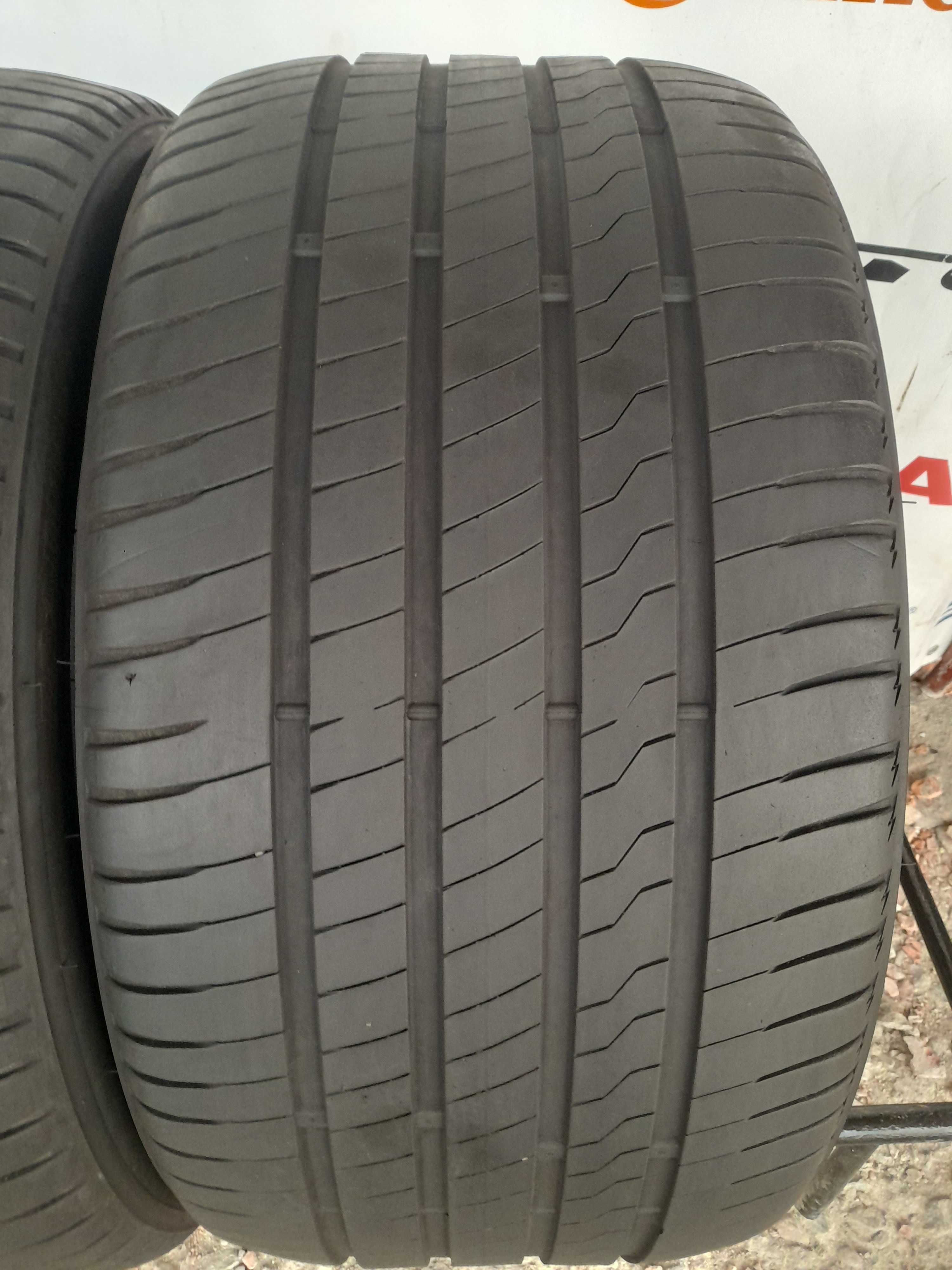 Літні шини 295/35 R21 Firestone roadhawk