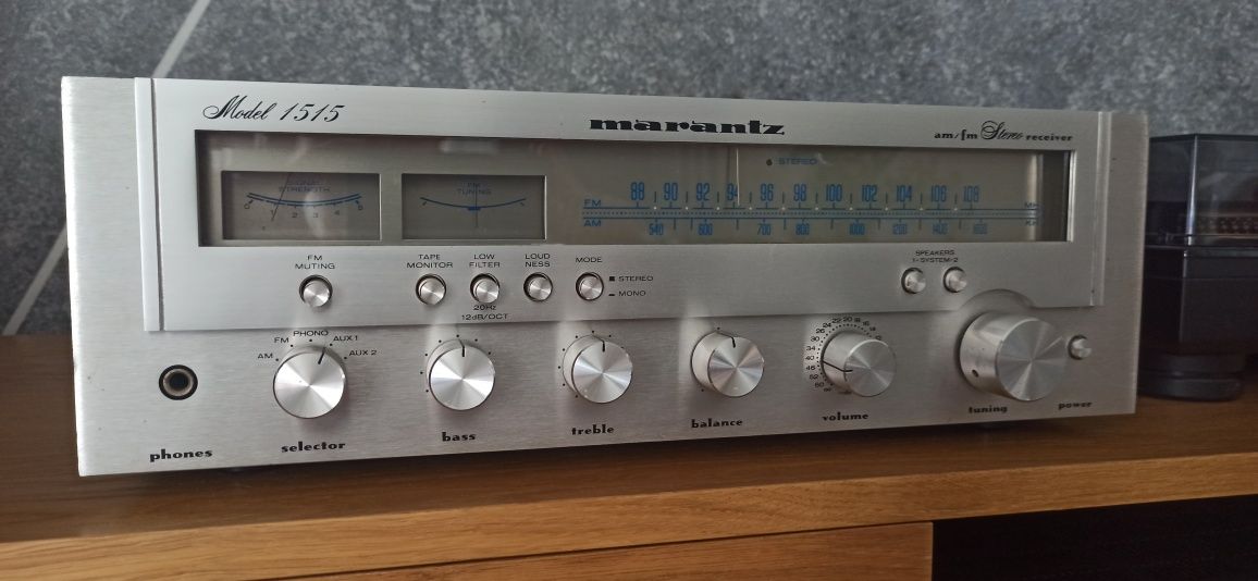 Amplituner Marantz 1515 piękny okaz