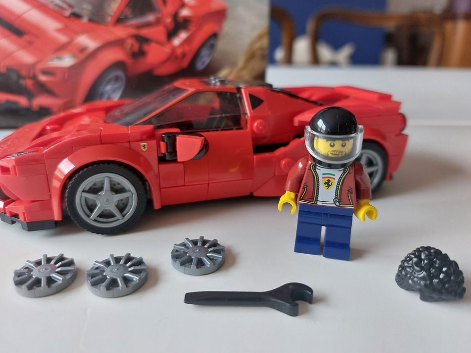 LEGO 76895 Speed Champions Ferrari F8 Tributo
