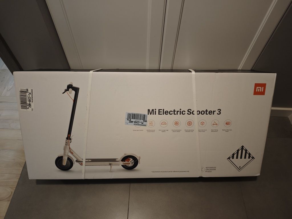 Hulajnoga elektryczna Mi Scooter 3 electric NOWA