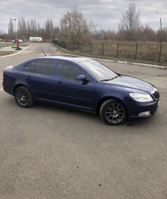 Продам Школу Октавия 2010 Года