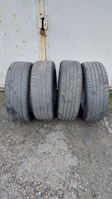 Шины,покрышки "CONTINENTAL" 235/55R19.