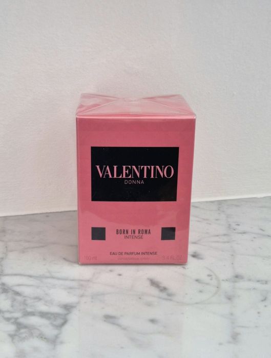Perfumy Valentino Donna Born in Roma Intense