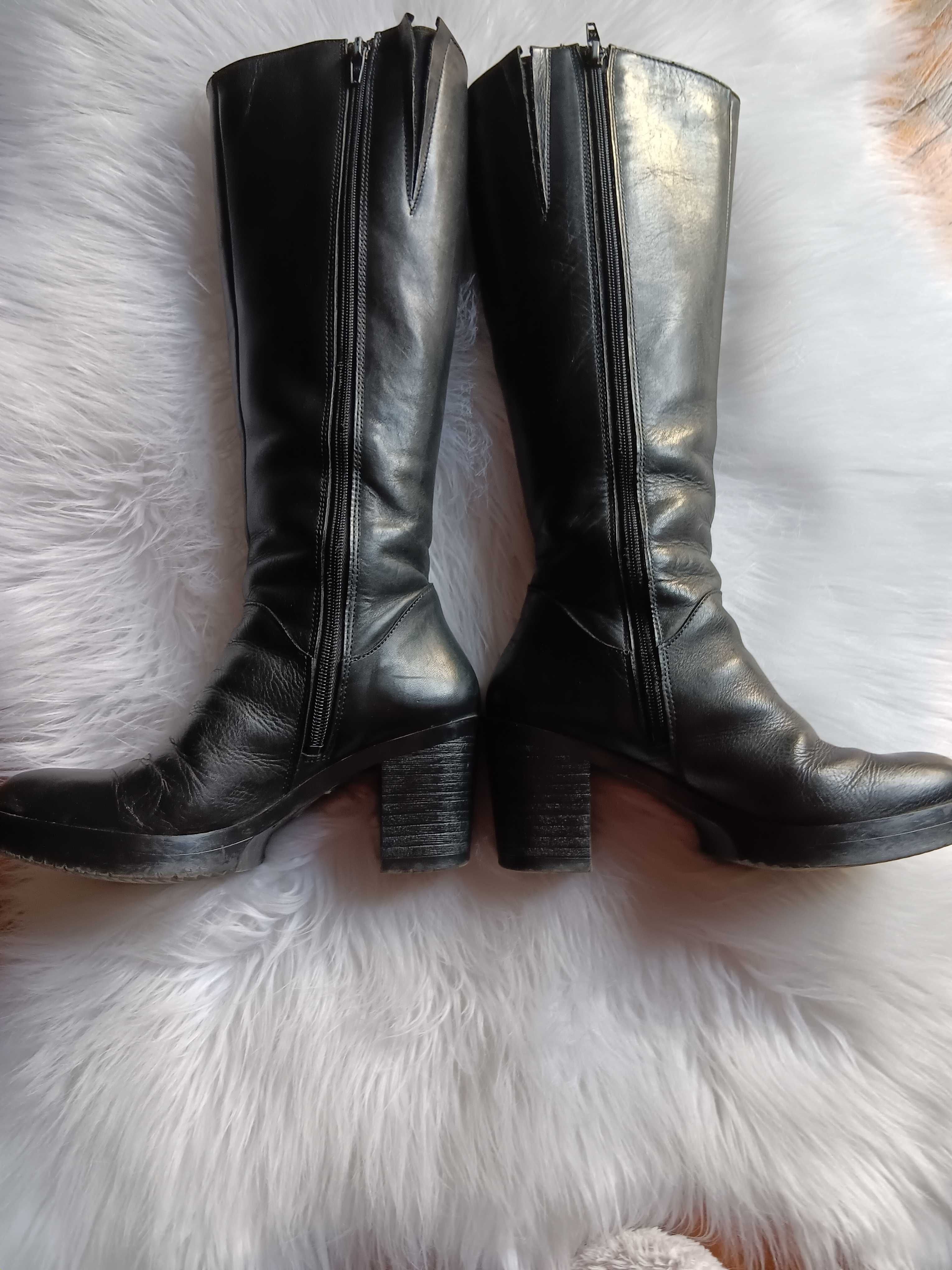 Botas cano alto compensadas FOREVA
