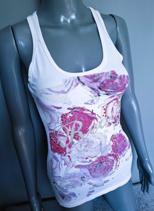 Biała bokserka róże cyrkonie kwiaty