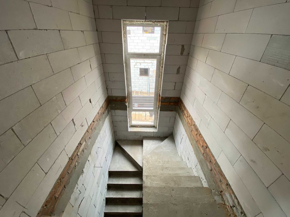 Продам будинок з центральною каналізацією, газом в Лісовій Бучі.