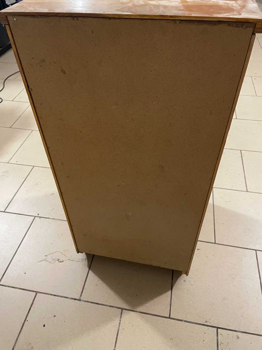 Komoda sosnowa z szufladami