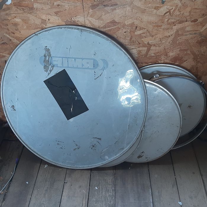 Пластик для ударника барабана