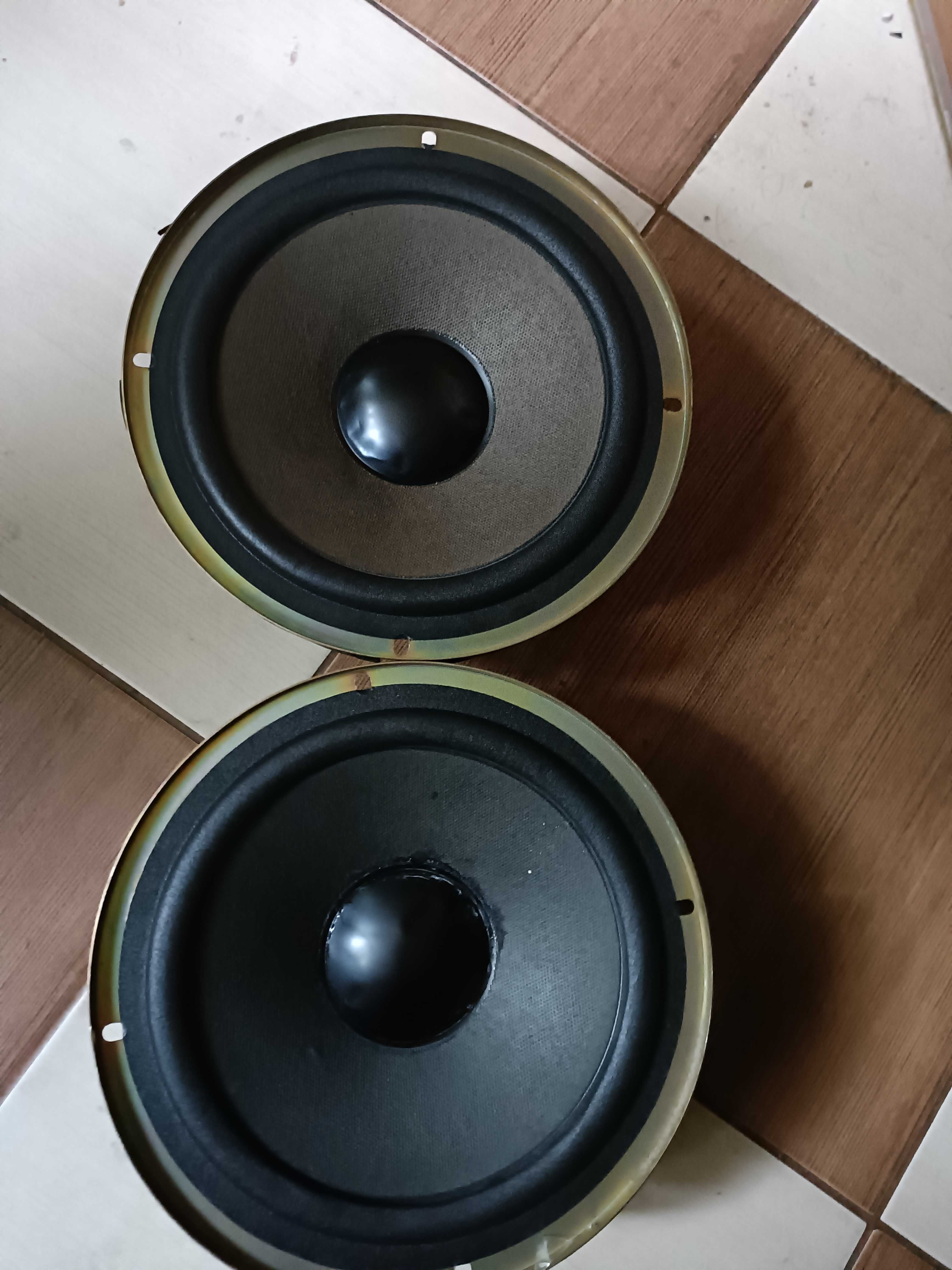 sprzedam głośniki średnica 19cm