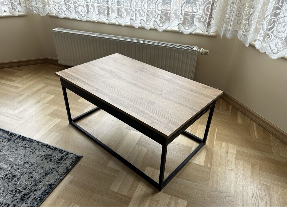 Stolik podnoszony blat