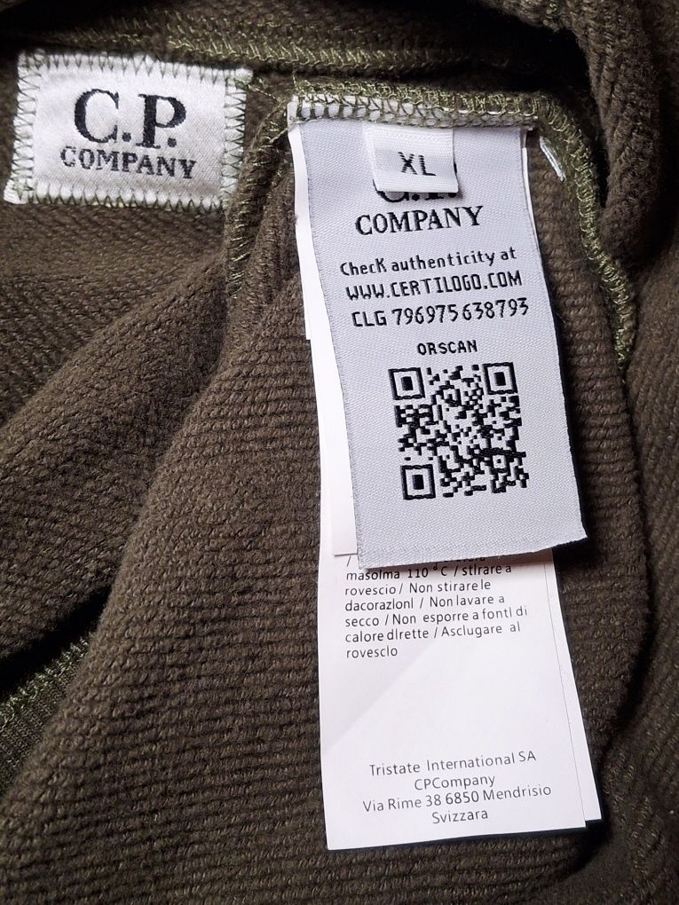 Худи C.P.Company.M~Lразмер.