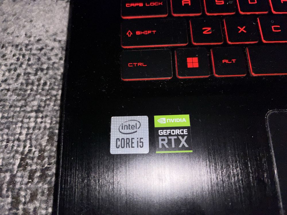 MSI GF63 Thin 10UC – i5-10500H / RTX 3050 / SSD 512 GB / 8 GB RAM