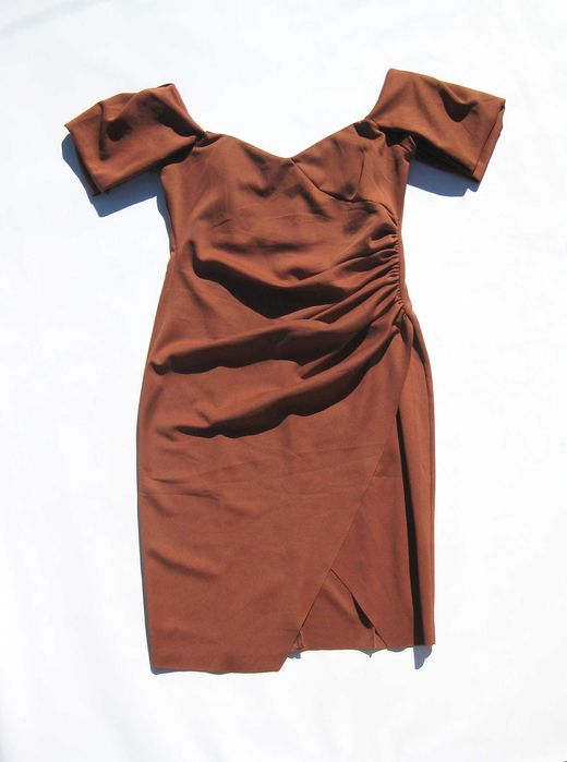 Стильное облегающее плотное платье с оборками открытые плечи ASOS XL