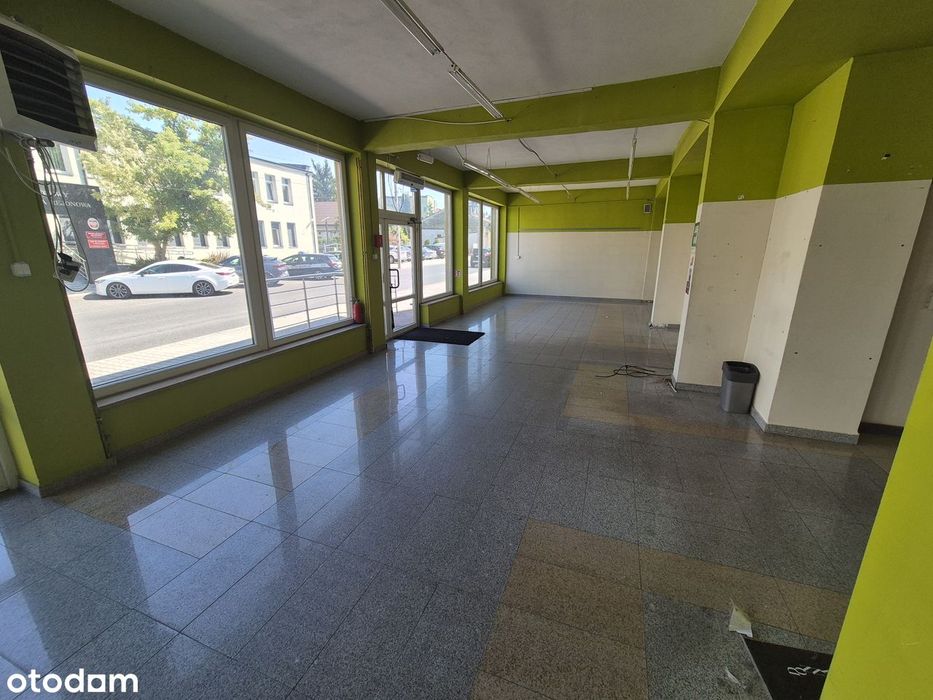 Loka 260m2 w Centrum Pińczowa z Parkingiem