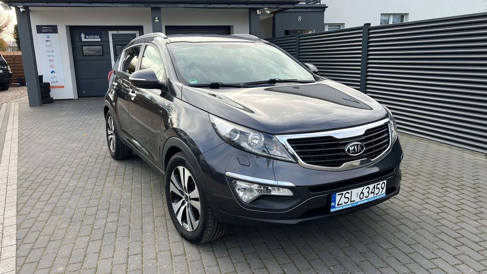 Kia Sportage Świeżo sprowadzony/ Zarejestrowany 4x4 / Koła zimowe.