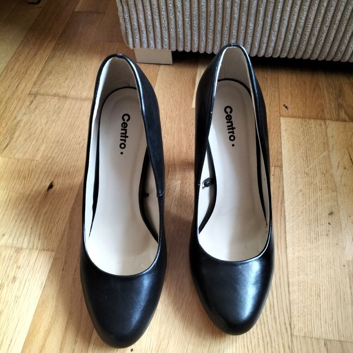 Damskie czółenka na szpilce roz 40 Centro