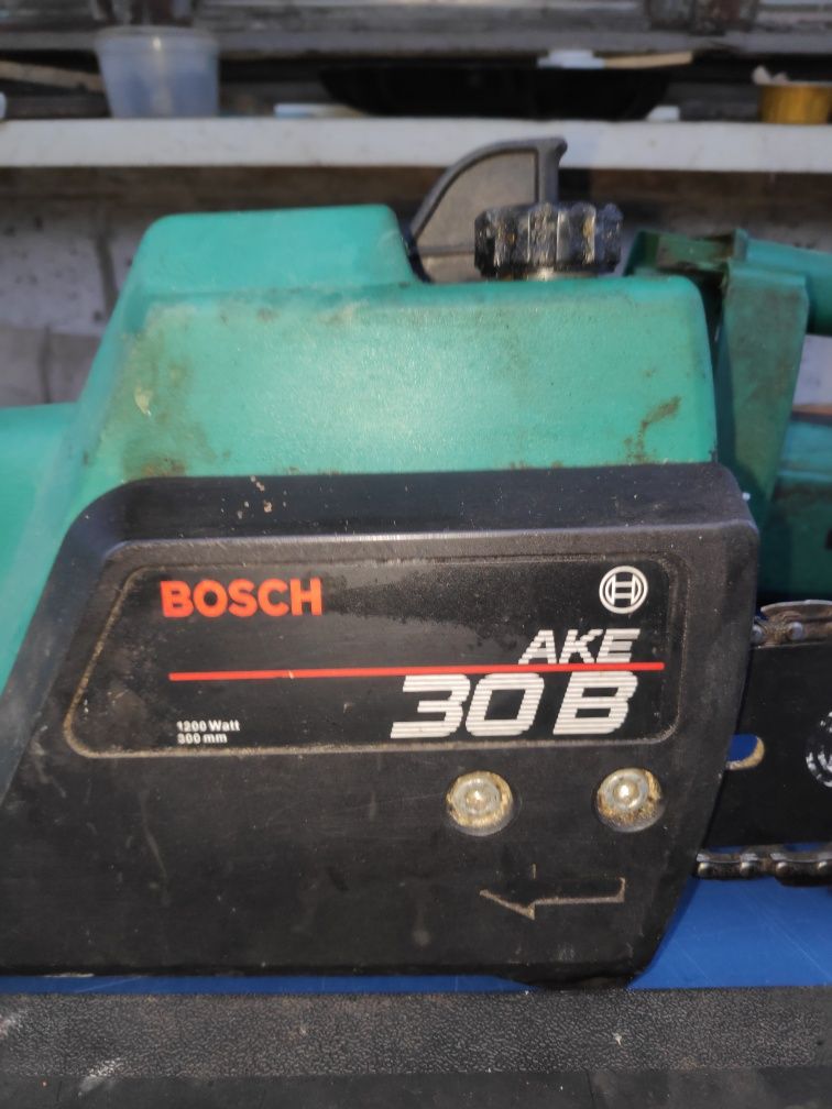 Piła elektryczna Bosch ake 30B