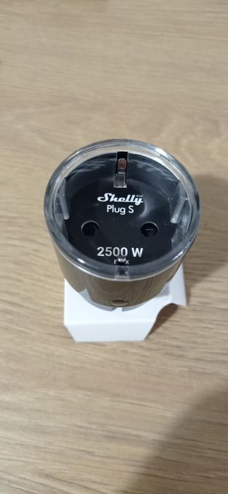 Vendo tomada inteligente Shelly plug S, nova