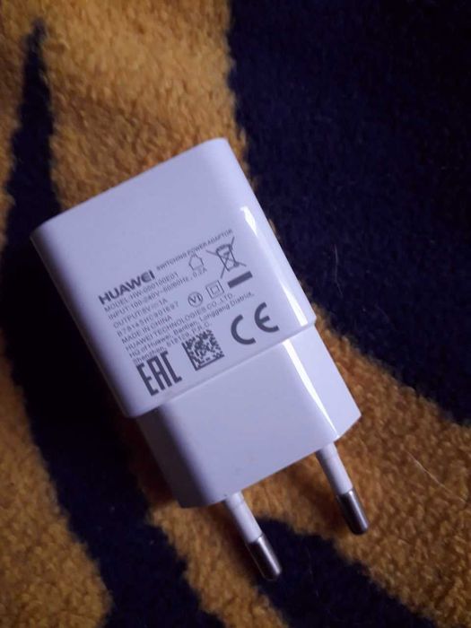 Qualcomm 3.0 Quick charge Зарядное для телефона huawei HW-050100E01