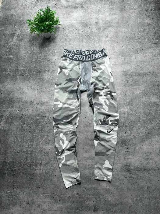 Чоловічи лосини/ тайсти Nike Pro Combat Camo Training Tights