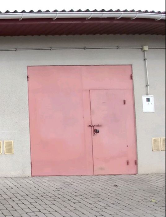 Здається гаражне приміщення у ЖК "Новобудова-1"