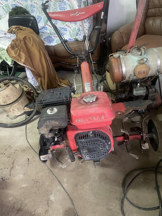 Motoenchada impecavel com pouco uso