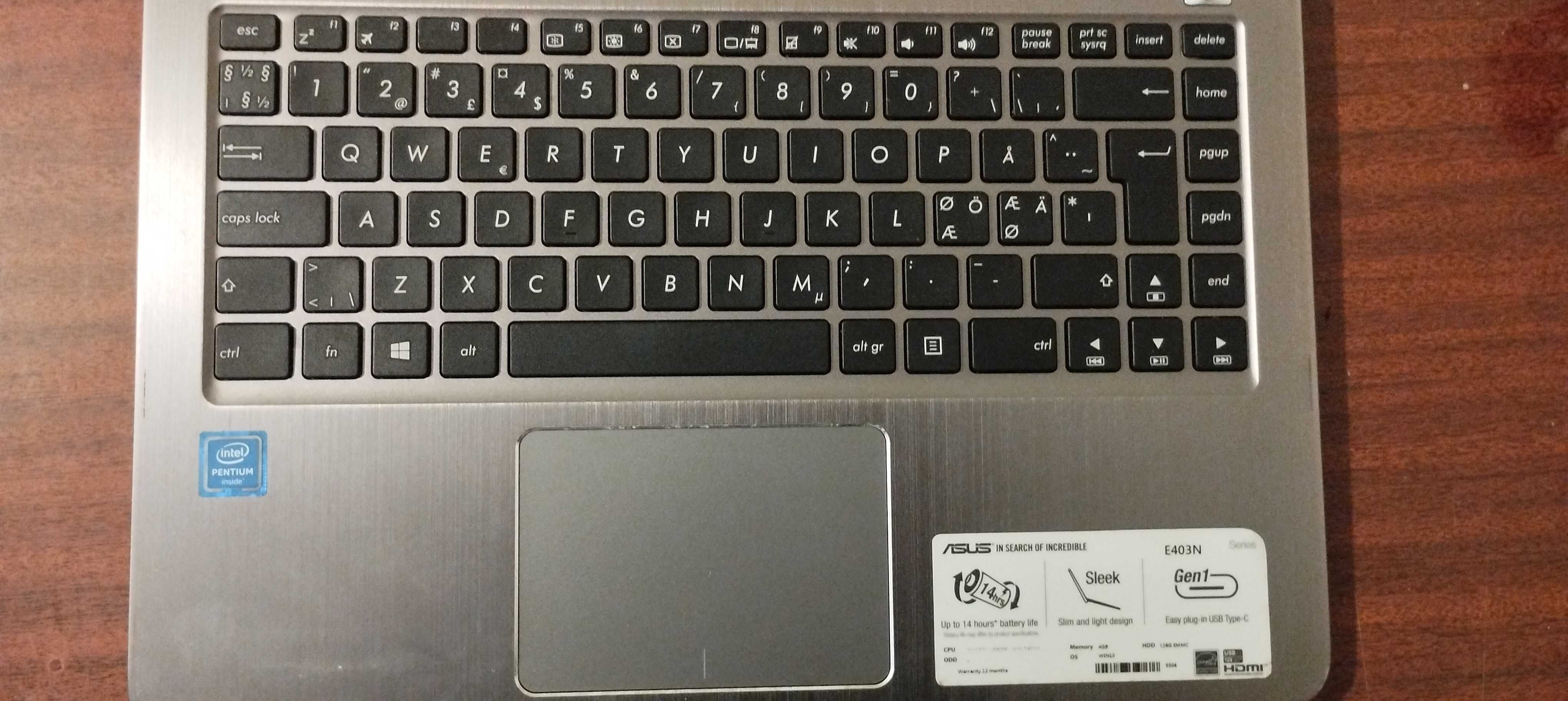 Ноутбук Asus E403N