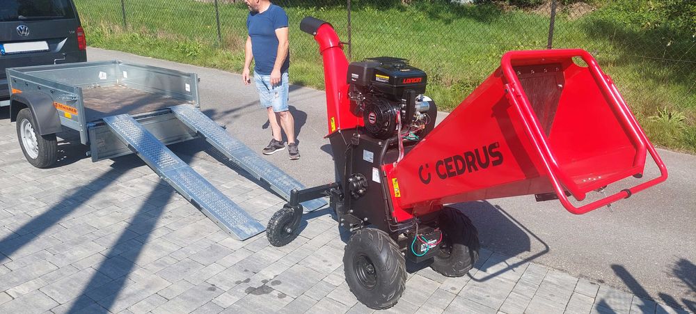 Rębak spalinowy mocny CEDRUS RB04 PRO-E 12KM możliwa przyczepa wynajem