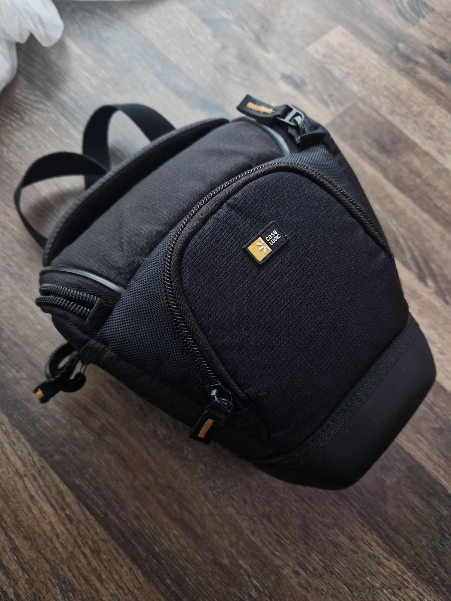 Протиударна сумка чохол для фотоапарата Case Logic SLRC-201 Black
