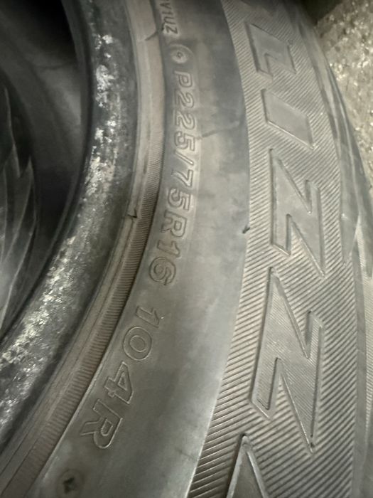 Шини 225/75 r16 Bridgestone і Falken  4шт