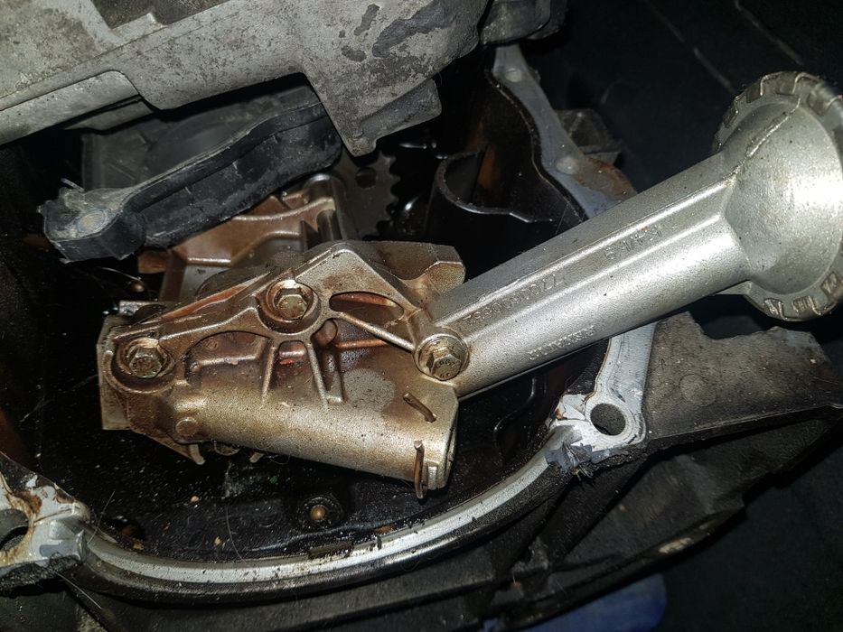 K4M renault megan scenik 1.6 блок пеньок картер форсунки