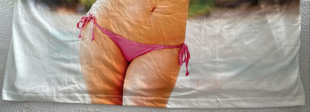Koszulka „Kobieta w Stroju Kąpielowym” 3D 1XL z krótkim rękawem