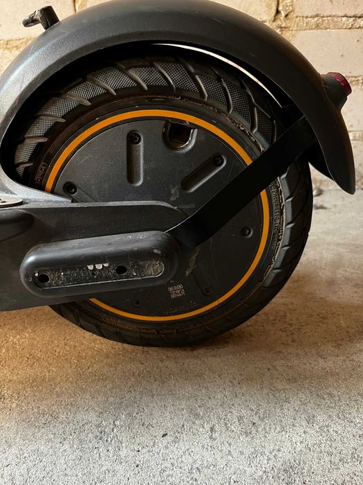 Używana,  hulajnoga elektryczna Segway MAX G30 350W