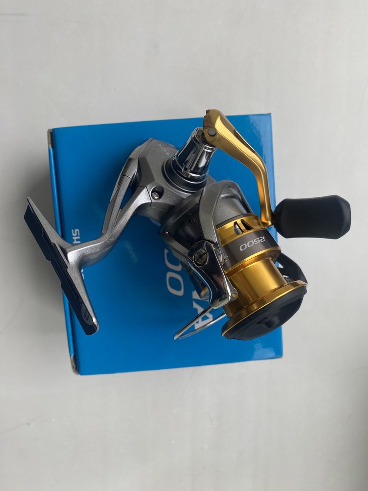 Катушка Shimano Sedona 2500 FI 3+1BB