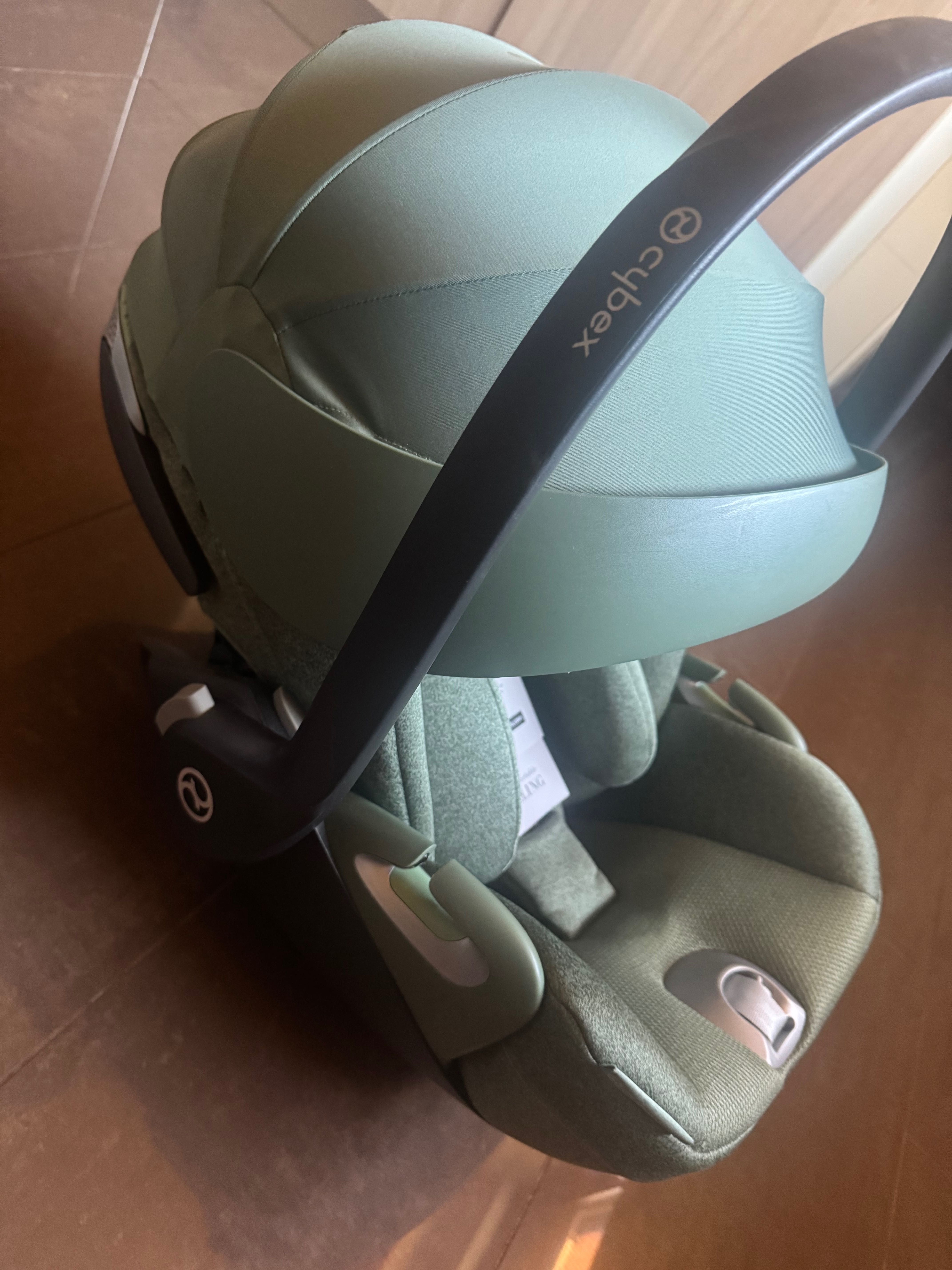 Cybex cloud t plus green