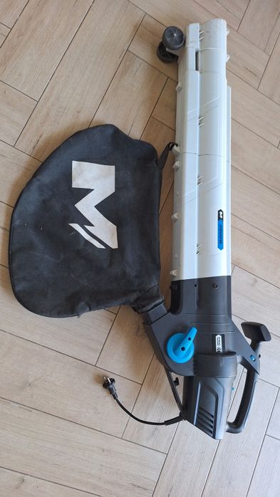 MacAllister MBV2800
W zestawie
Odkurzacz/dmuchawa do liści
Worek
Pasek