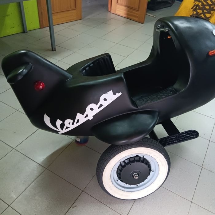 Vespa sprint  sidecar