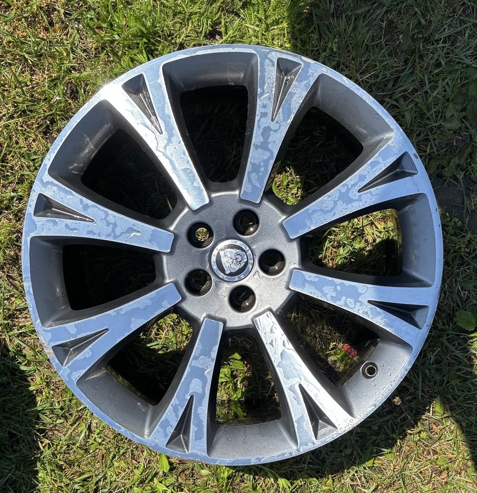 JAGUAR Felgi aluminiowe 5 x 108 20 cali