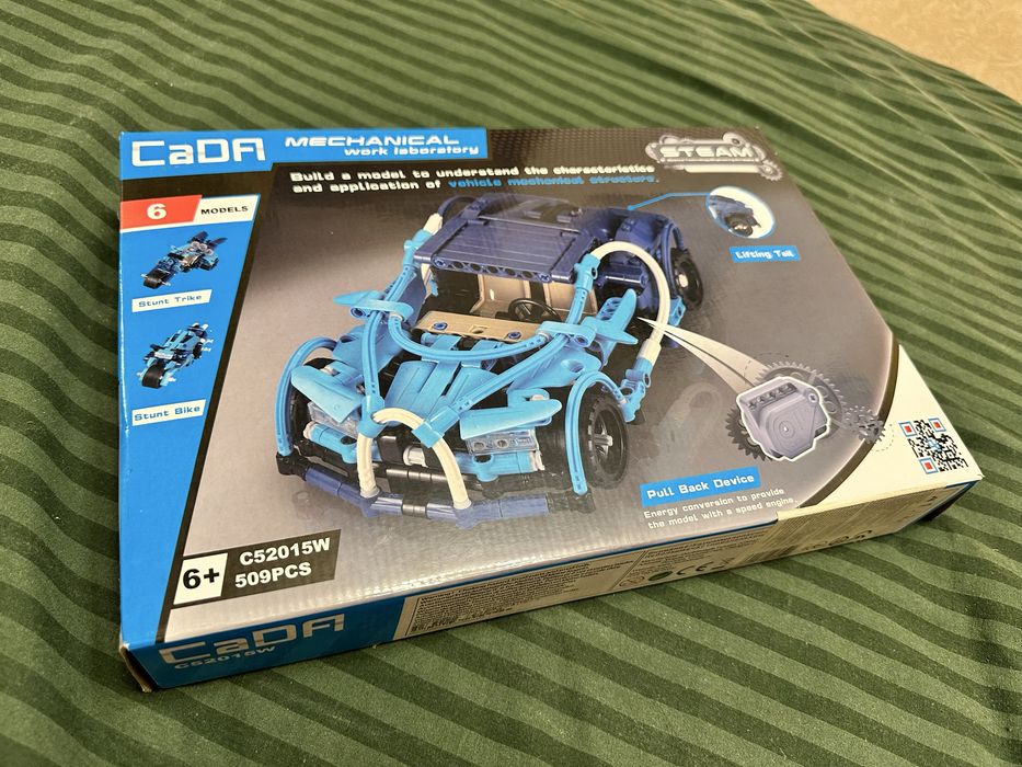 Конструктор CaDa C52015W Technic "Bugatti Chiron" 6в1