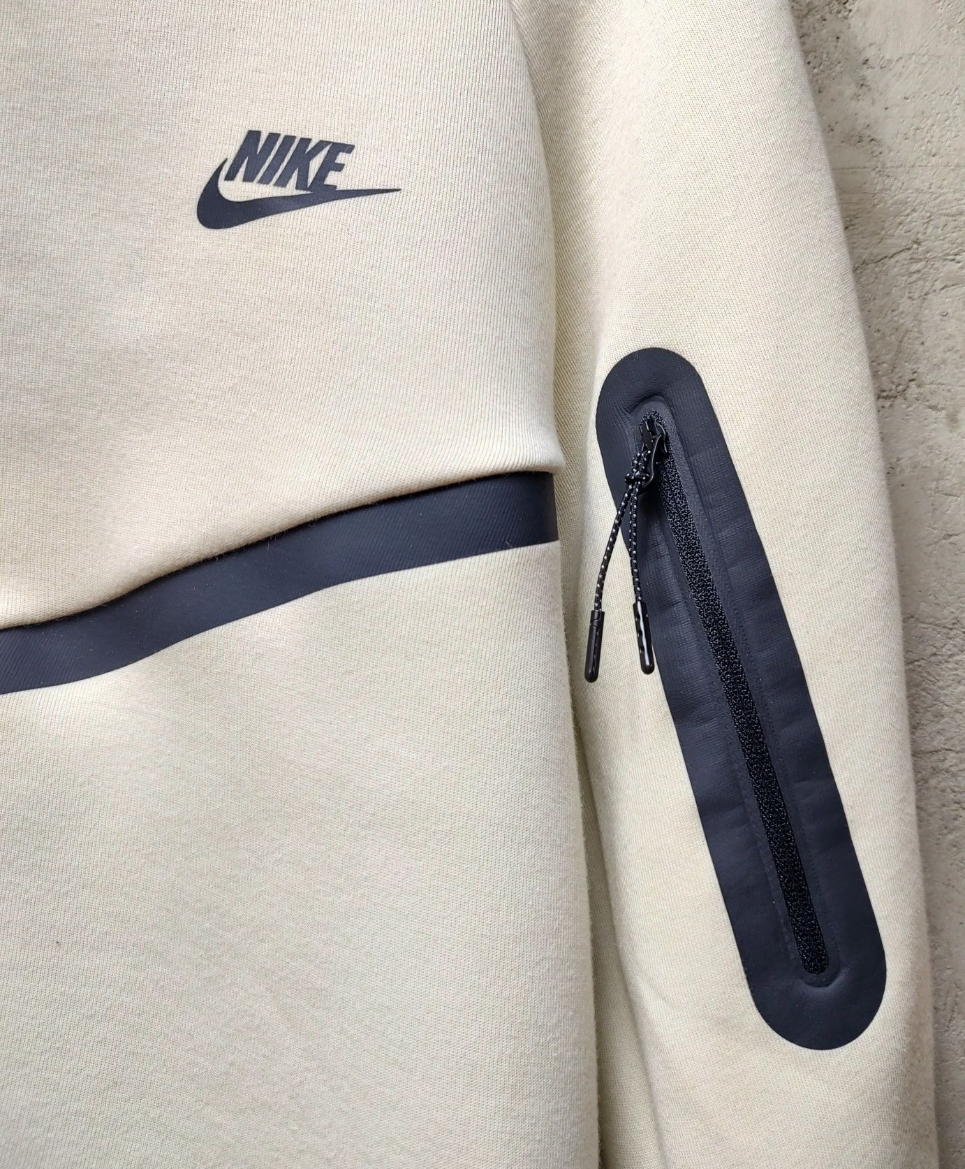 NIKE Tech Fleece__bluza męska (L) dresowa / beżowa / WWA